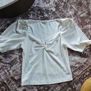 BB Dakota Cream Ruched Women's Top